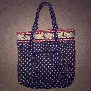 Vera Bradley large tote